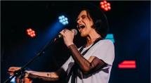 Show gratuito da cantora Marina Lima agita Betim neste sábado